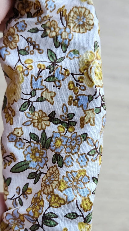 Chouchou Fleuri jaune